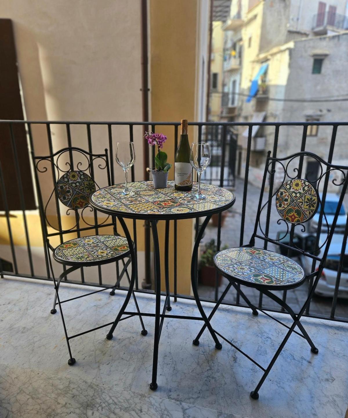 La Rosa Bianca Della Vucciria Villa Palermo Eksteriør billede
